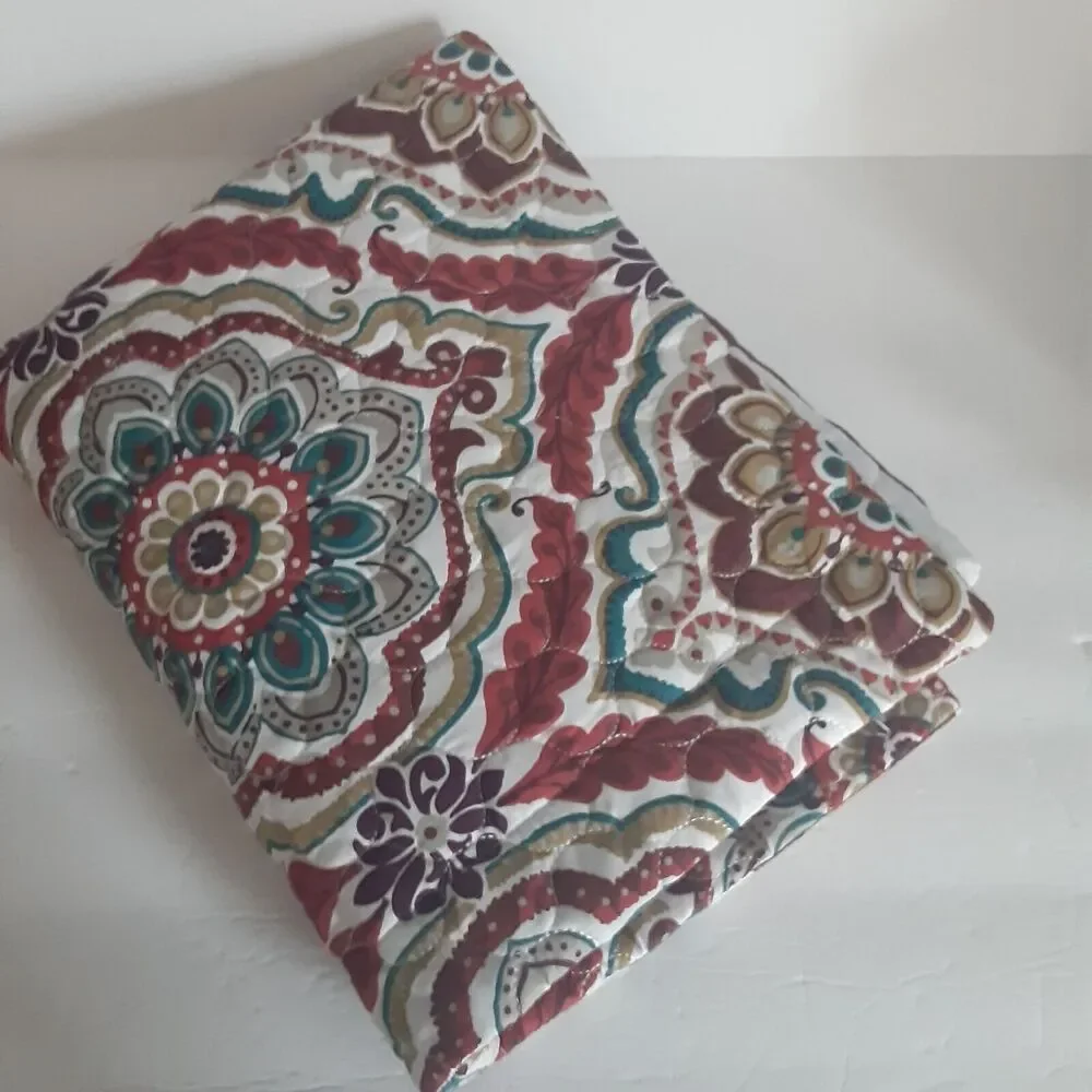 Home Accents Turnstyle pillow Shams x2 Quilted Floral Earth Tones